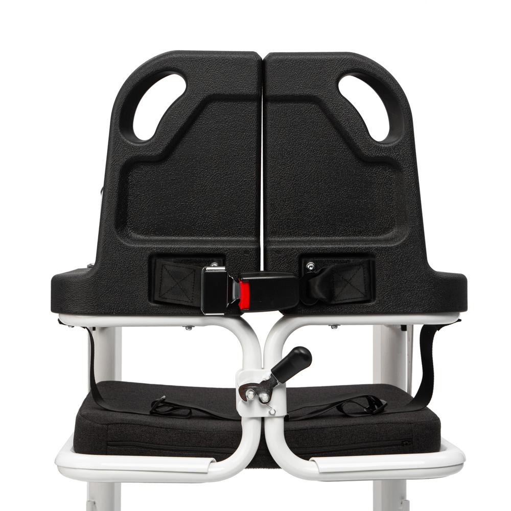 Двойной замок на спинке