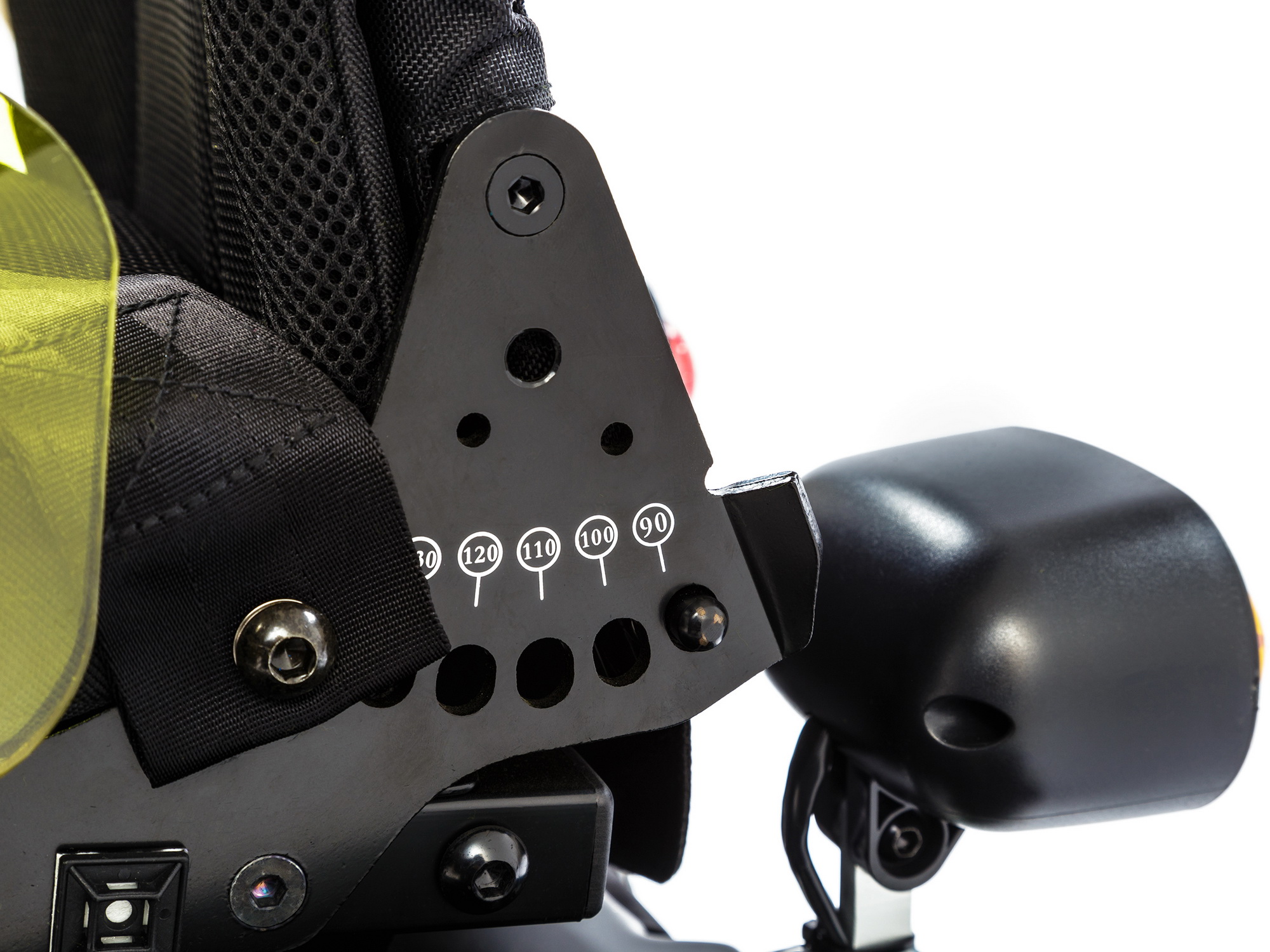 Спинка, регулируемая по углу наклона