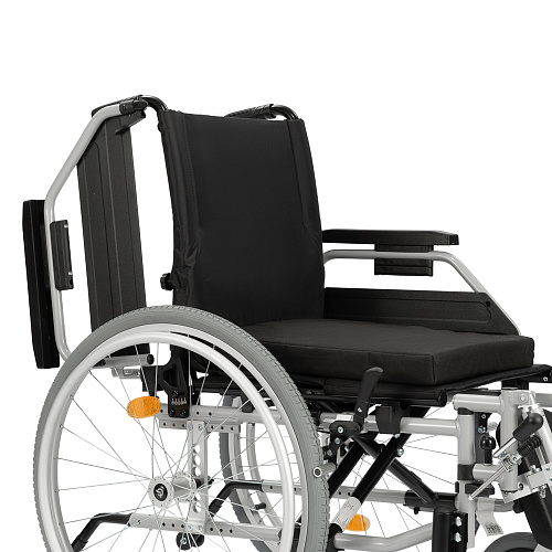 Откидные подлокотники